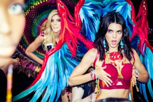 Phim Thời Trang Nội Y Của Victoria's Secret 2016 - The Victoria's Secret Fashion Show 2016 (2016) Phim Thời Trang Nội Y Của Victoria's Secret 2016 - The Victoria's Secret Fashion Show 2016 (2016)